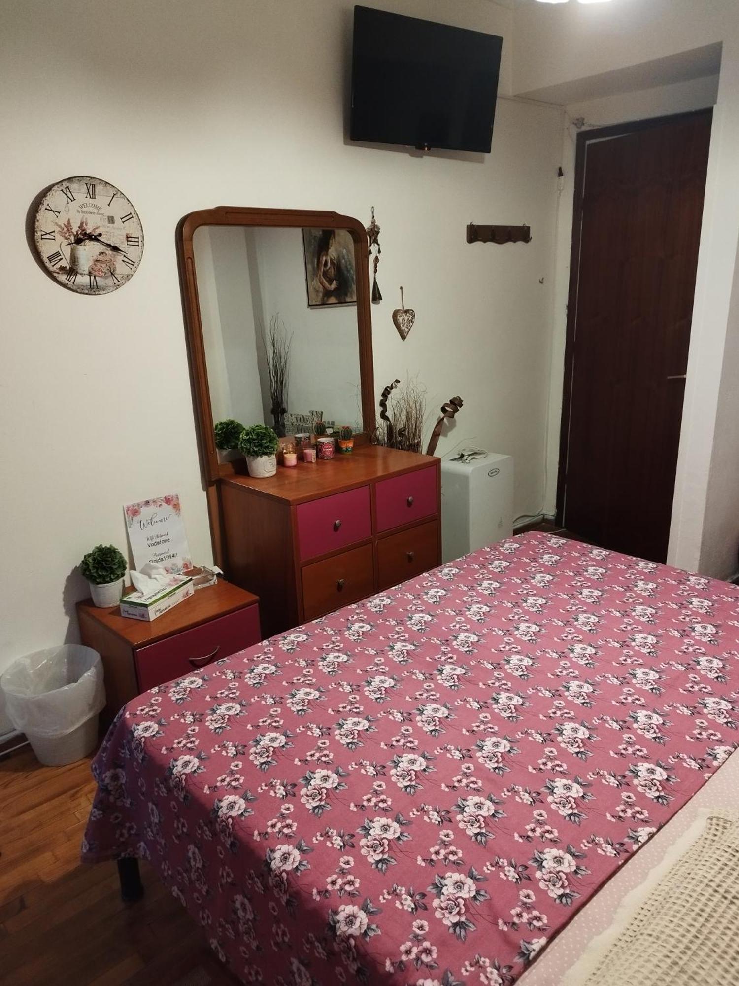 Private Rooms In Shared House Салоники Номер фото